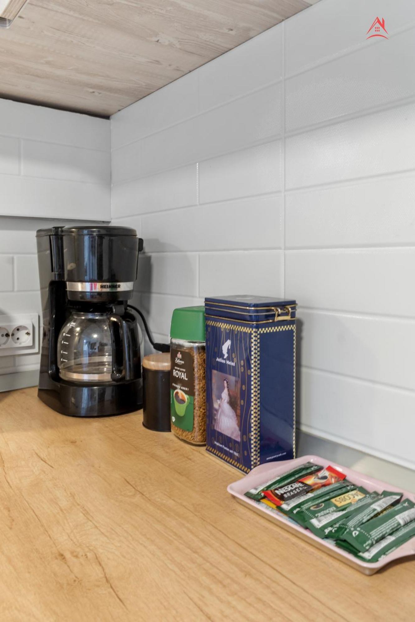 Central Town Cosy Apartment Bukarest Eksteriør billede