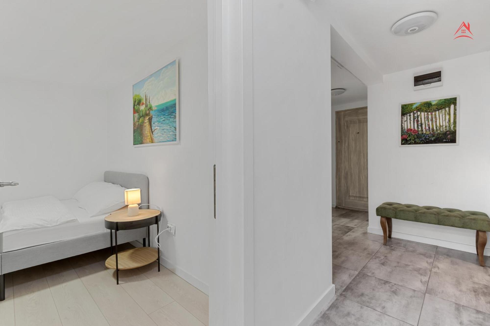 Central Town Cosy Apartment Bukarest Eksteriør billede